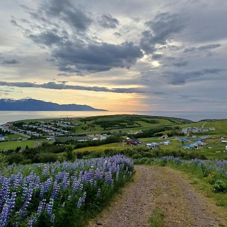 B&B Rooms Husavik 1 מראה חיצוני תמונה